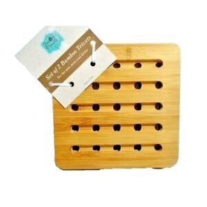 Eco Friendly Bamboo Trivets 2-Piece Table Protector Hot Pads Natural Tan NWT